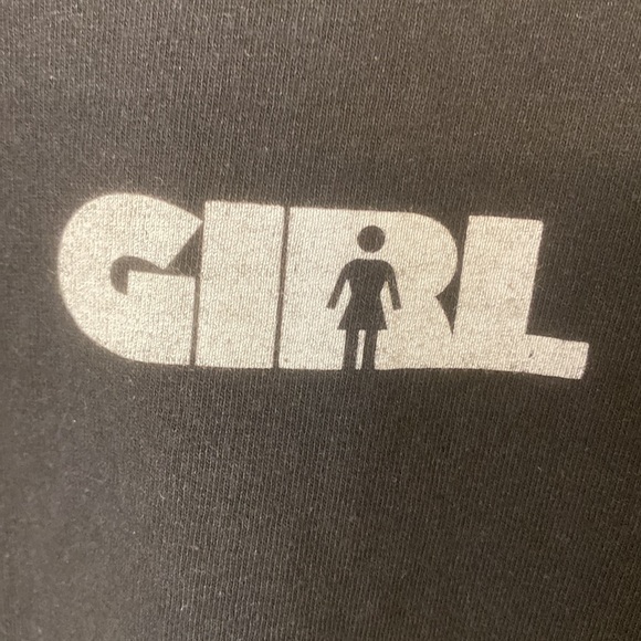 Medium, black GIRL skate shirt. - Picture 3 of 5